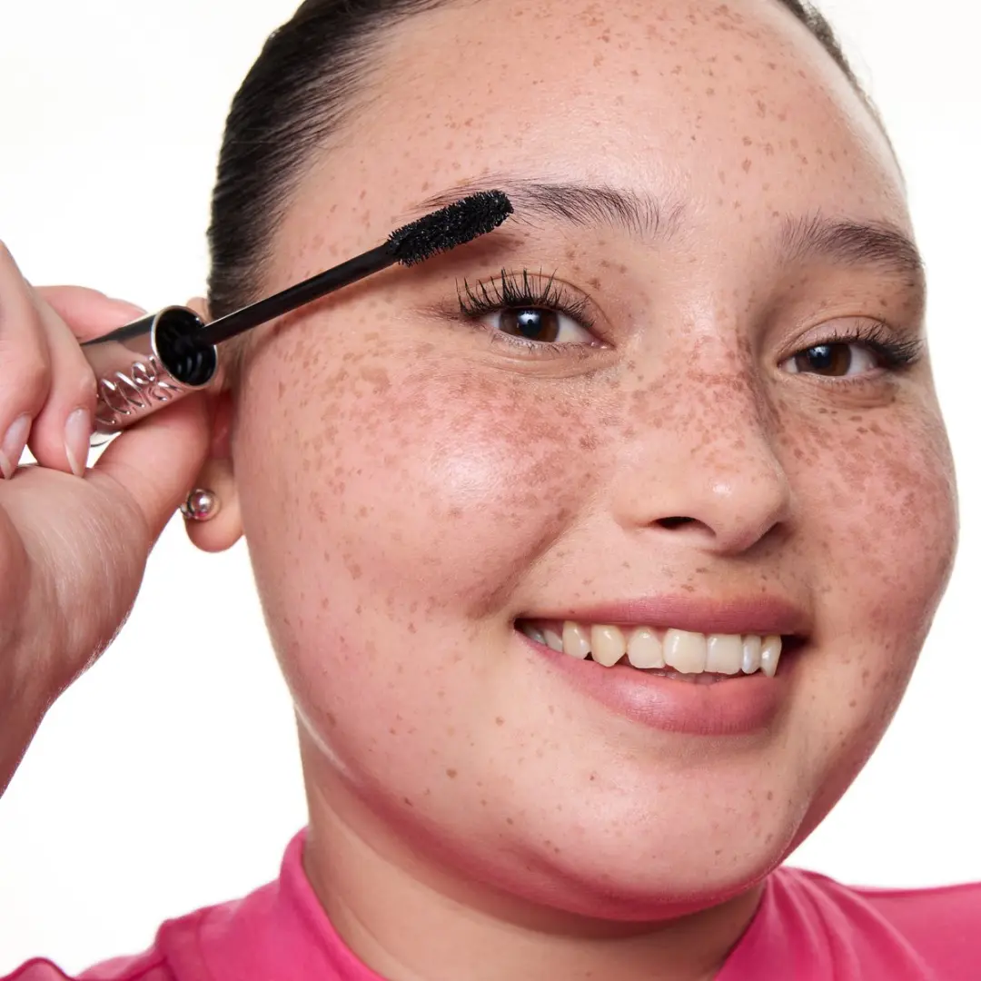 Essence Lash Princess Volume & Length Mascara - Deep Black - afbeelding 6 van 6