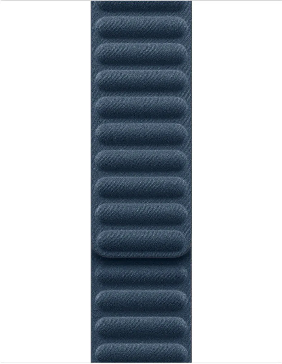 Apple Pacific Blue Magnetic Link Smartwatchband 41mm S/M