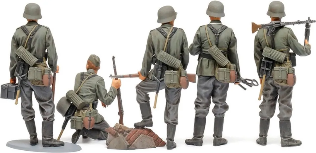Tamiya German Infantry Mid-WWII Set 35371 - 1:35 - Modelbouwpakket Multi