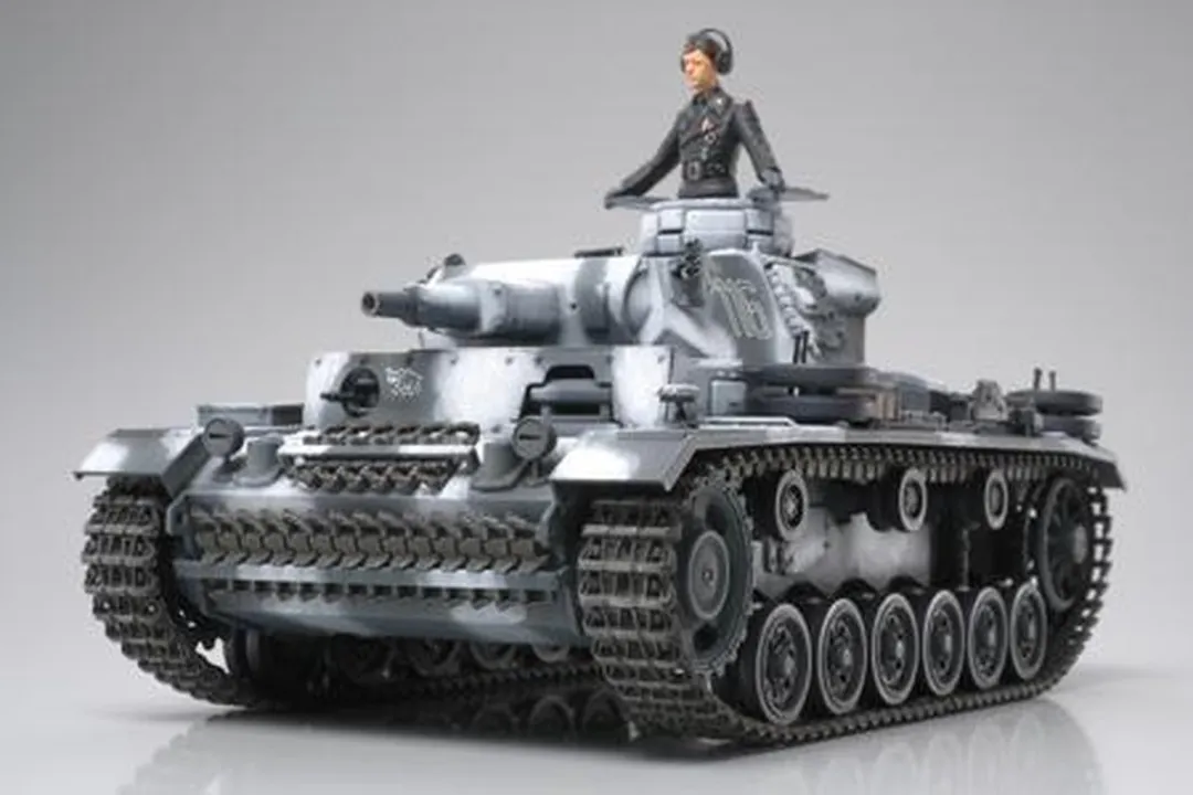 Tamiya Panzerkampfwagen III Ausf.N 35290 Modelbouwpakket