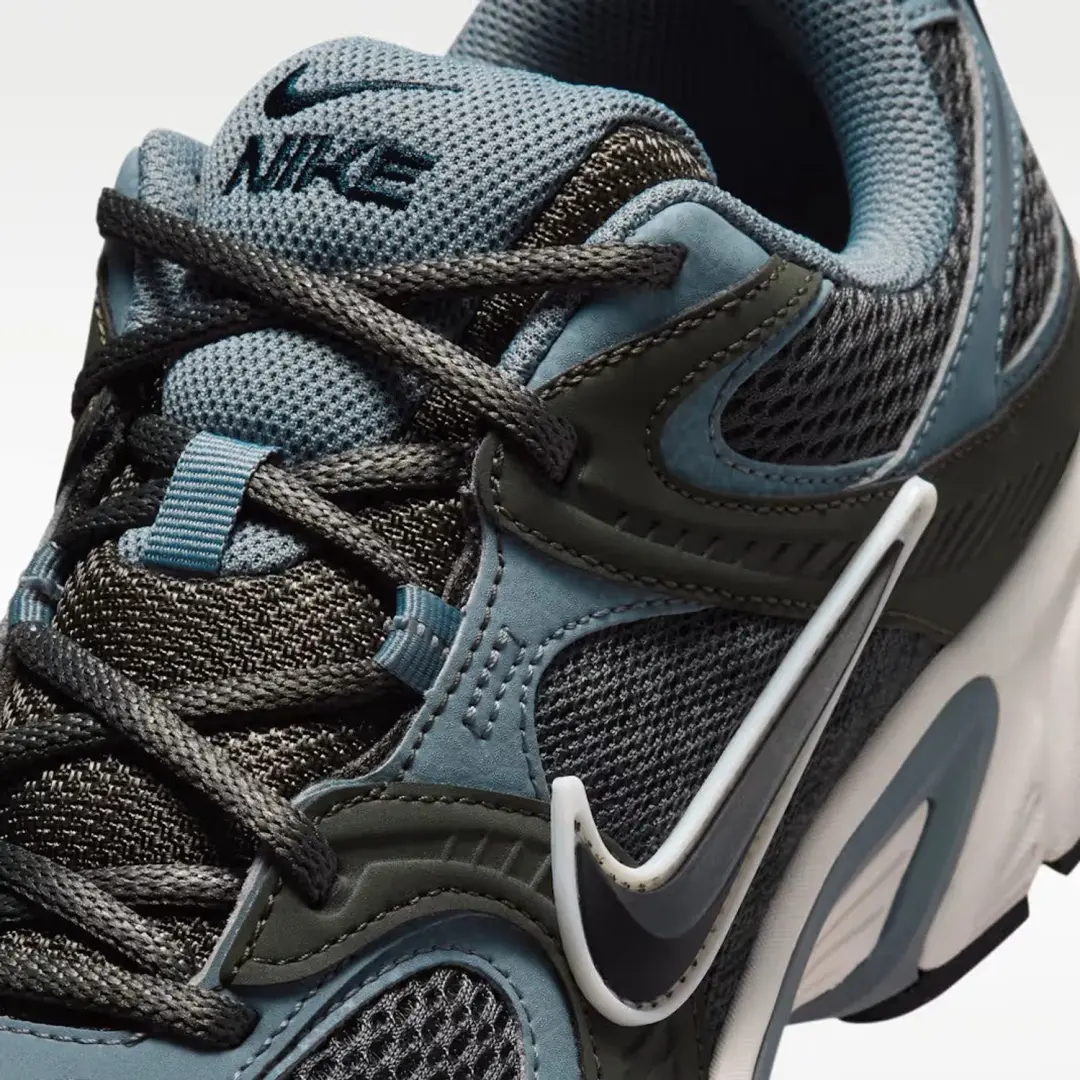 Nike V5 RNR Unisex Sneakers - afbeelding 4 van 6