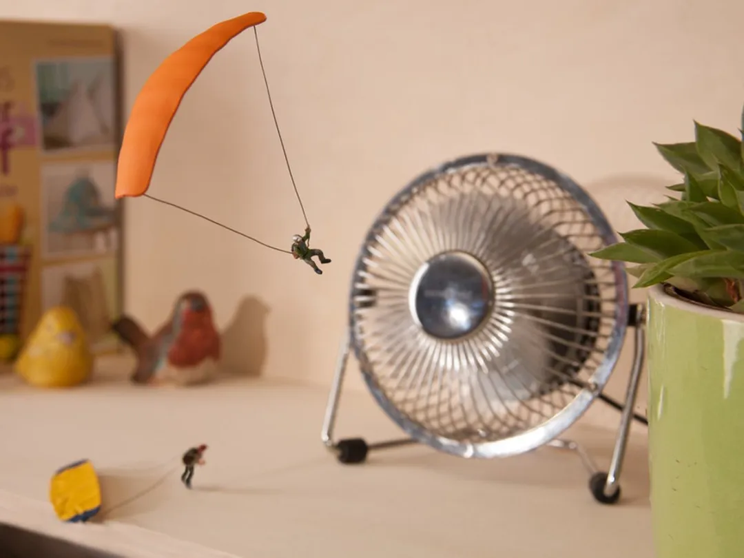 NOCH 15886 Paragliders H0 - Meerkleurig