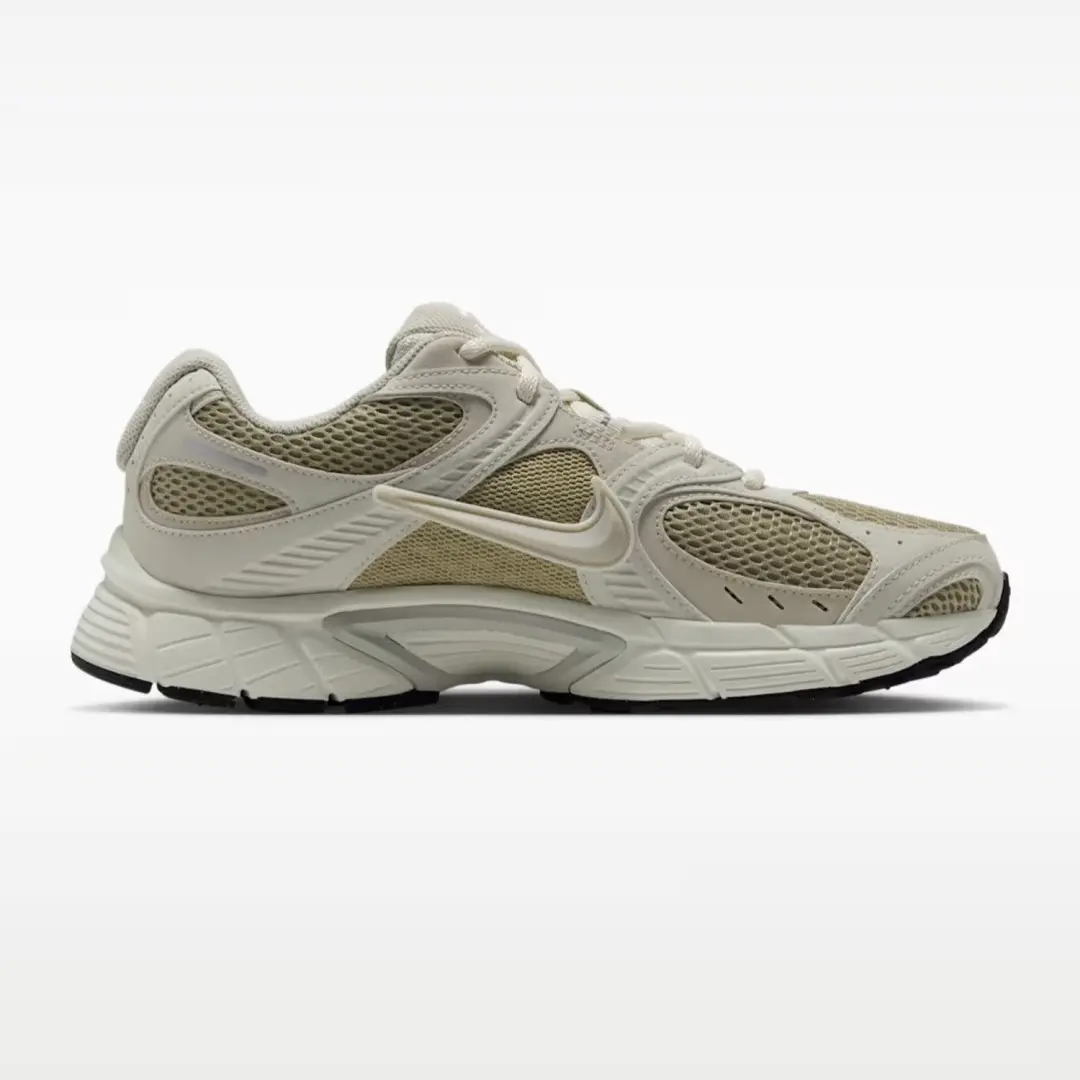 Nike V5 RNR Unisex Sneakers - Desert Khaki - afbeelding 6 van 6