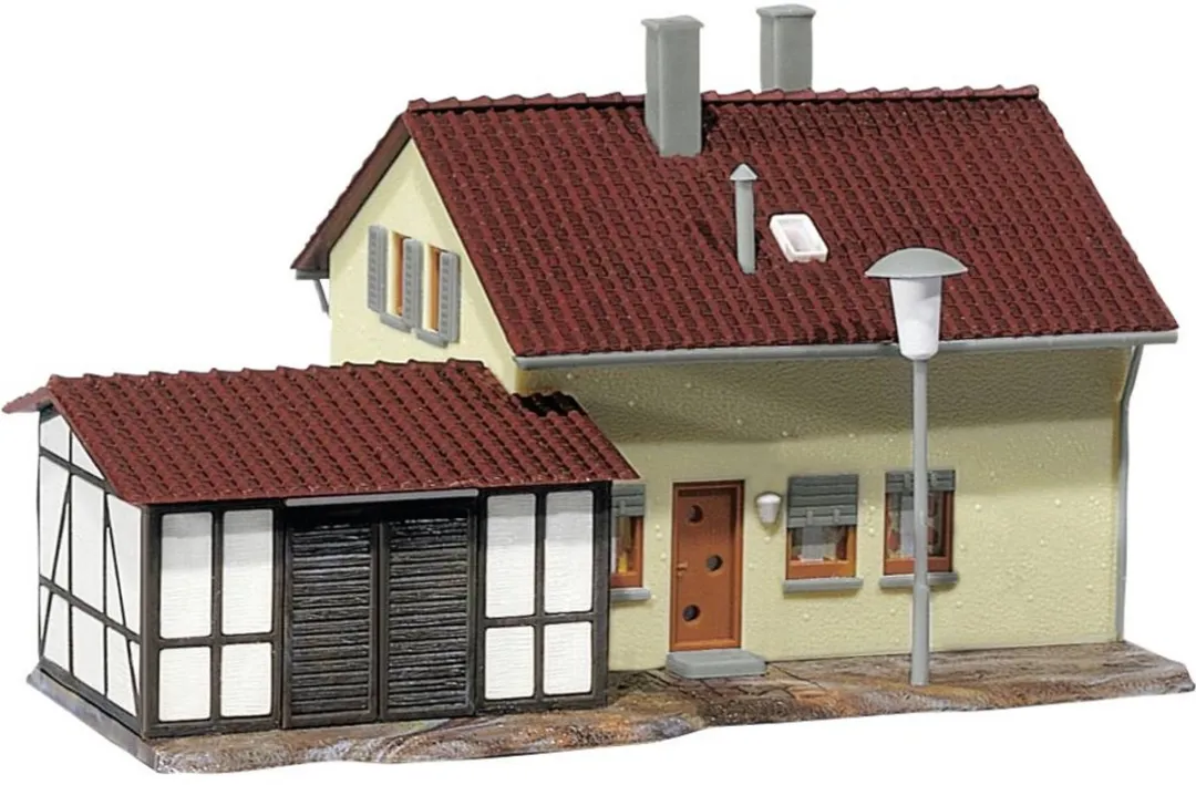 Faller H0 Buitenhuis Met Uitbouw Fa131358 - Neutral