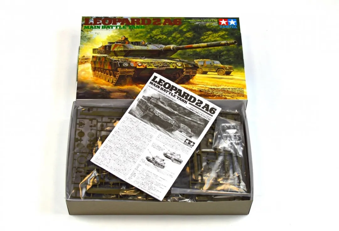 Tamiya 35271 Bundeswehr Leopard 2A6 Modelbouwpakket - 1:35