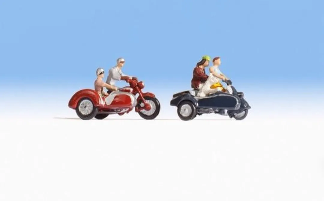 NOCH 15905 H0 Motorrijder Staand