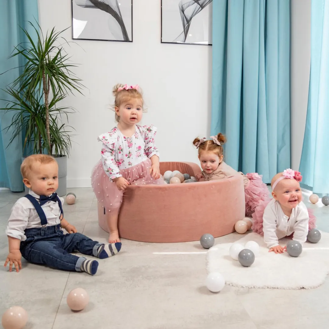 KiddyMoon Ballenbakballen Ø7cm - 50 Stuks - Donker turkoois/Pastelbeige/Koperrood