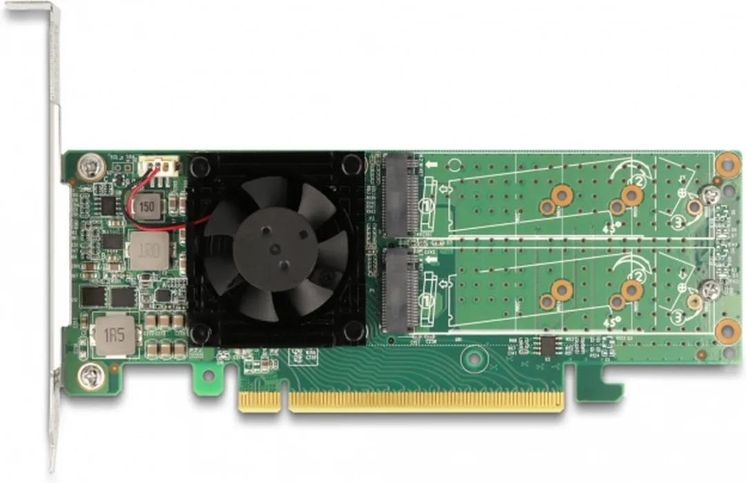 Delock PCIe x16 naar 4x M.2 NVMe - Groen