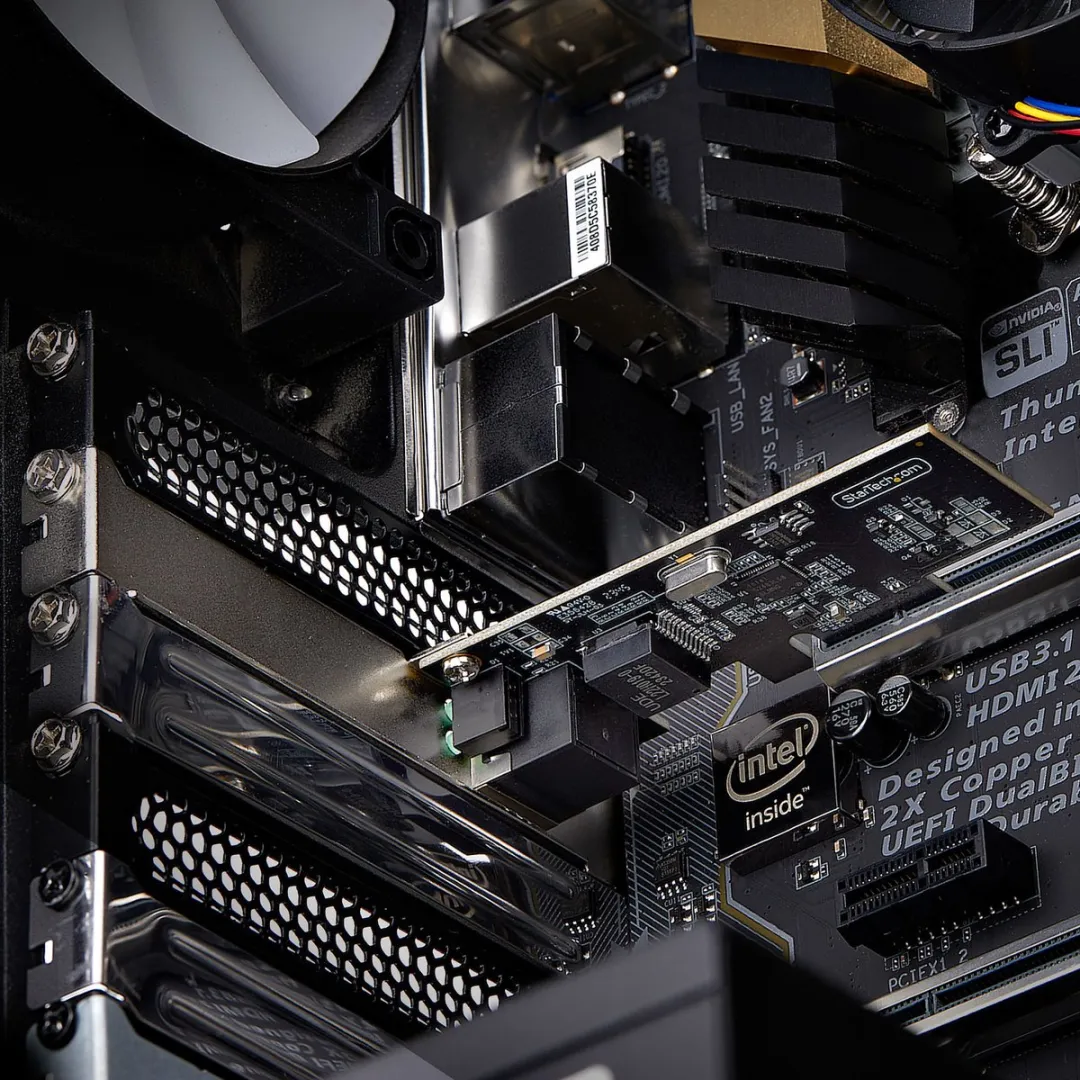 Startech PR12GI-NETWORK-CARD 2.5Gbps PCIe Netwerkkaart - Intel I225-V - 4 Poorten - Zwart