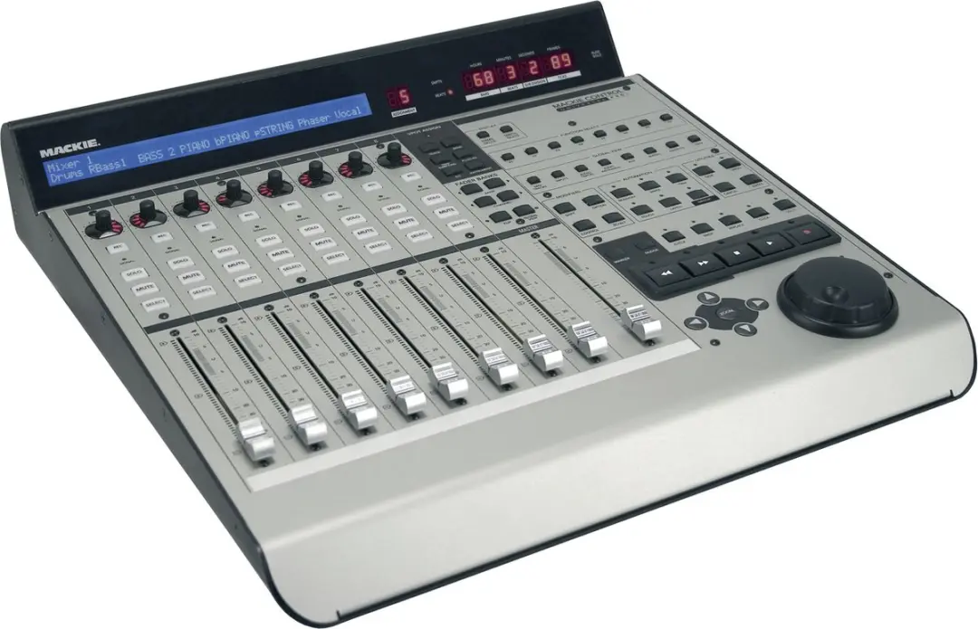 Mackie MCU Pro 2034306-01 MIDI-controller - Zwart - afbeelding 5 van 5