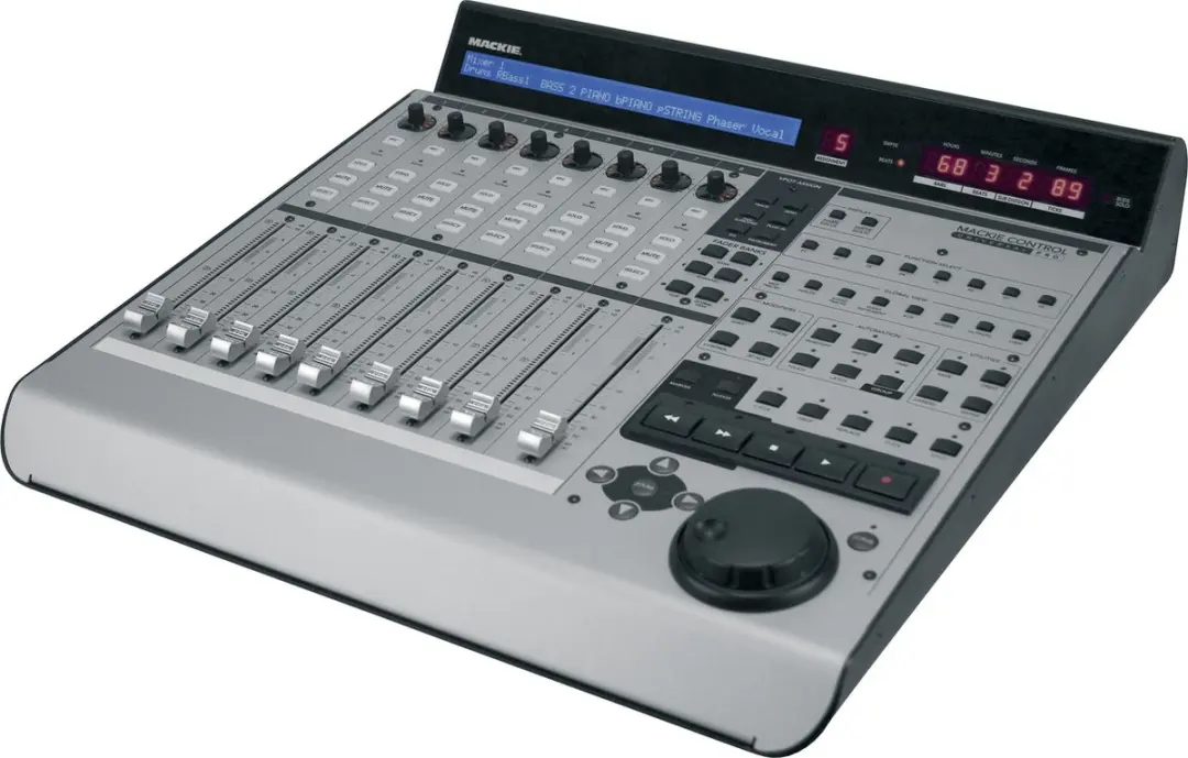 Mackie MCU Pro 2034306-01 MIDI-controller - Zwart - afbeelding 4 van 5