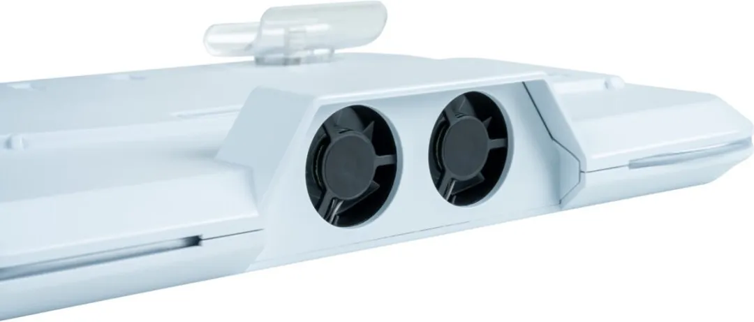 Nacon PS5 Slim Oplaadstation - Fan & Stand - Wit