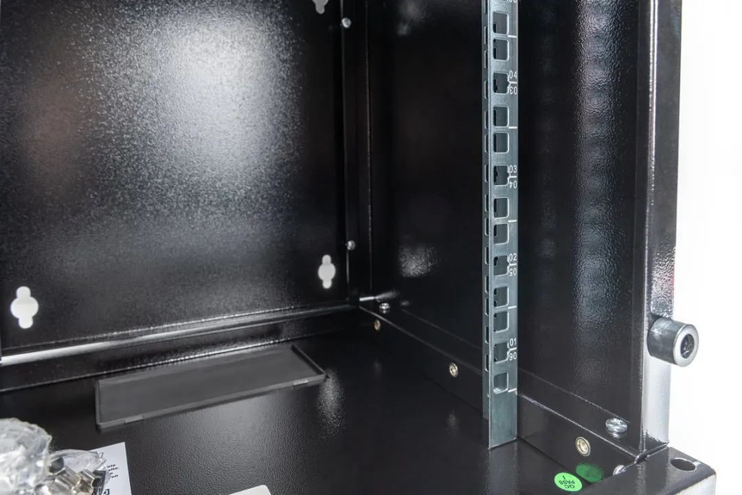 Digitus DN-10-06U-B Rackkast 10" - 6U - Zwart