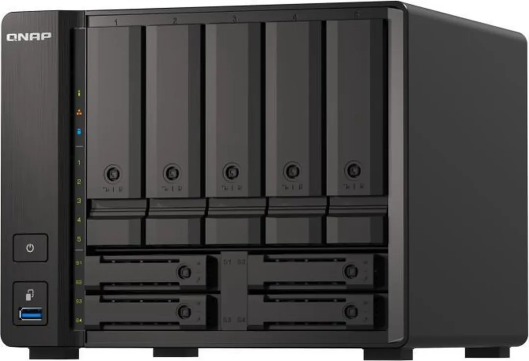 QNAP TS-H973AX-32G NAS-server - 9 Sloten - 4 Kernen - Zwart