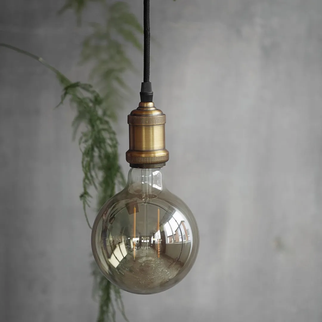 Fitting / houder Fly E27 fitting messing