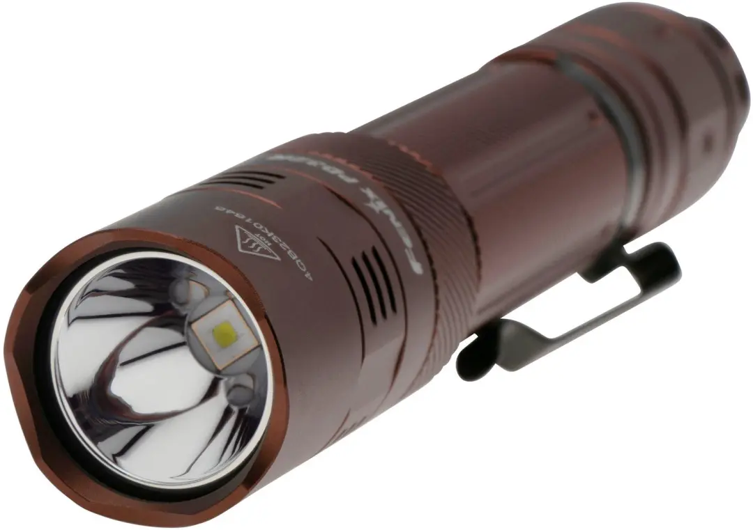 Fenix PD32R-C Oplaadbare LED Zaklamp 1400 Lumen