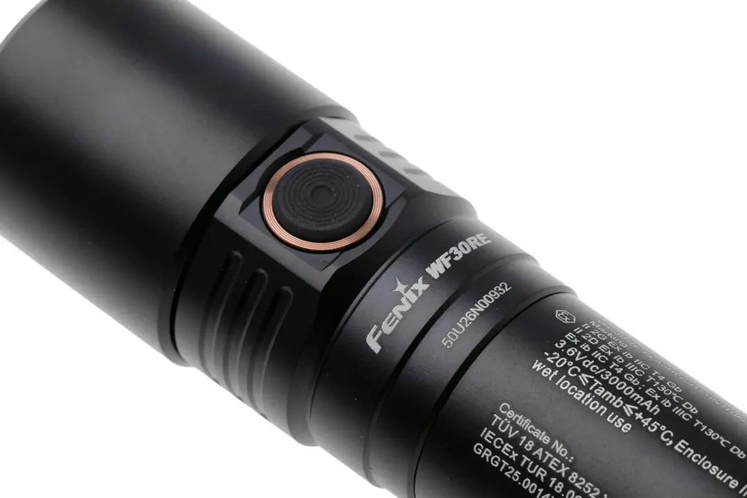 Fenix WF30RE Explosieveilige Zaklamp - 300 Lumen - Zwart - afbeelding 3 van 5