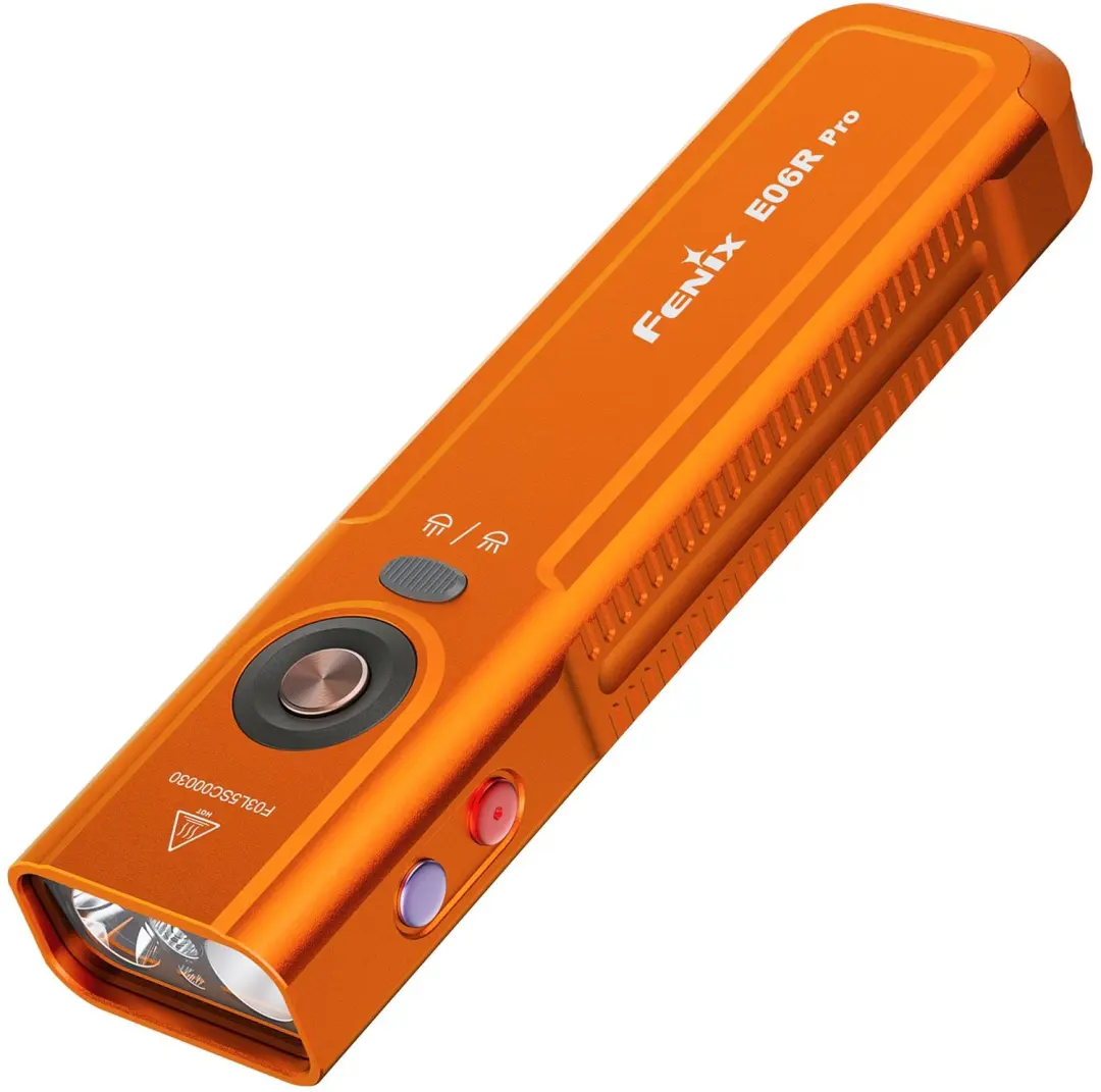 Fenix E06R PRO Orange Zaklamp 1600 Lumen - afbeelding 2 van 4