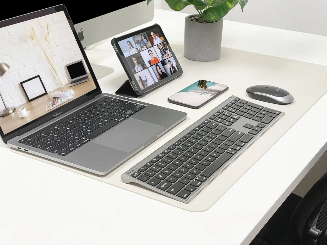 Macally ACEBTKEYSGCB Draadloos Toetsenbord & Muis Combo - Spacegray - afbeelding 6 van 6