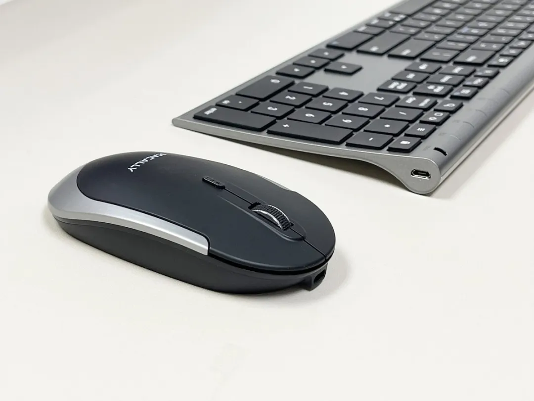 Macally ACEBTKEYSGCB Draadloos Toetsenbord & Muis Combo - Spacegray
