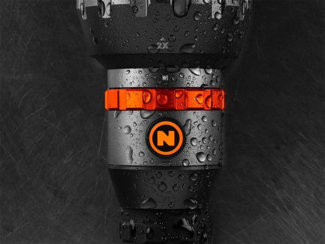 Nebo Davinci 18000 Zaklamp - 18000 Lm - Zwart/Oranje - afbeelding 3 van 6