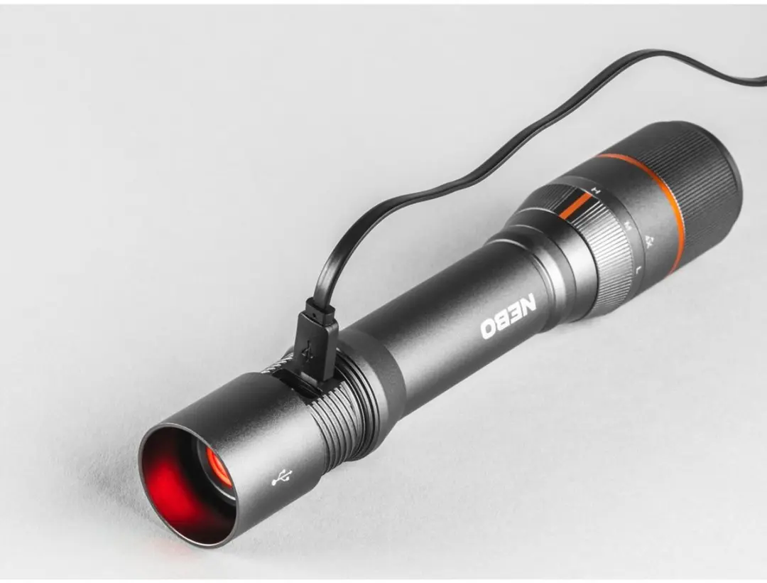NEBO Davinci 2000 LED Zaklamp Oplaadbaar - 2000 Lumen - afbeelding 6 van 6