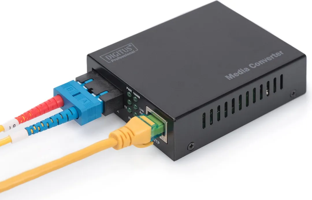 Digitus DN-82120-1 Netwerk Media Converter - Zwart