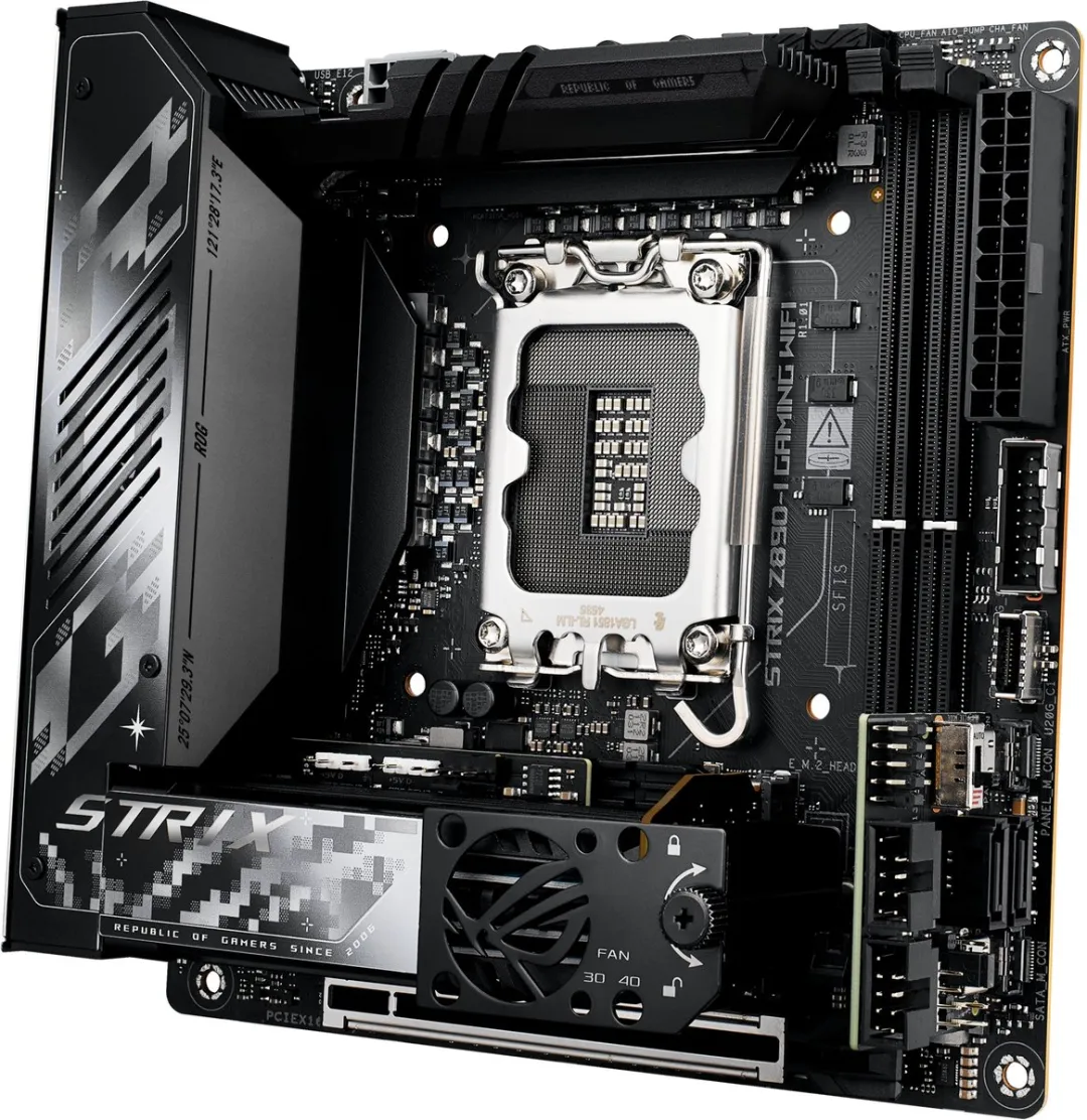 ASUS ROG STRIX Z890-I GAMING WIFI mini ITX - LGA1851