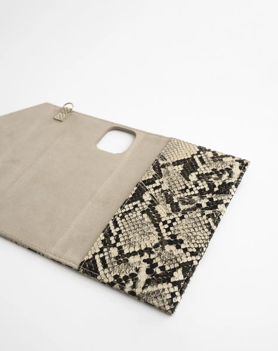 iDeal of Sweden Envelope Clutch iPhone 11/XR - 3 Pasjes - Desert Python