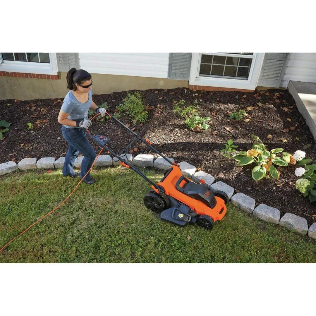 BLACK+DECKER 2000W Grasmaaie 48cm geschikt tot 600m² - LM2000-QS