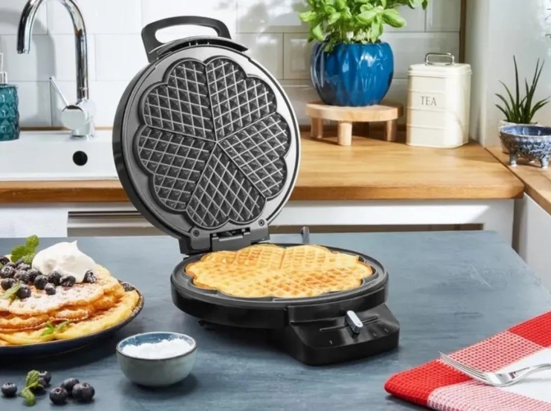 Silvercrest Wafelijzer 1200W - ILAG anti-aankleeflaag - Zwart