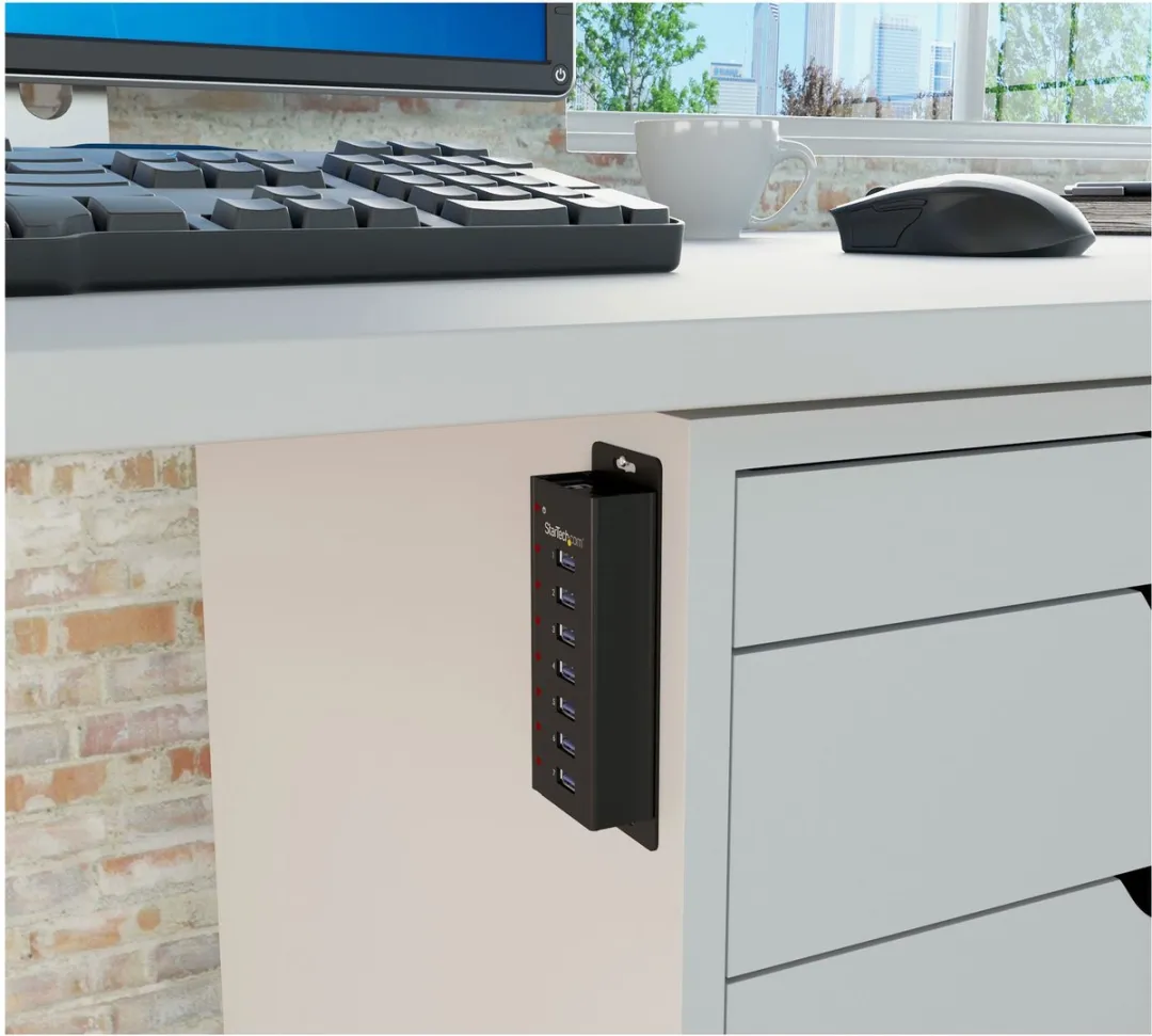 Startech ST7300U3M USB 3.0 Hub 7 Poorten - Zwart