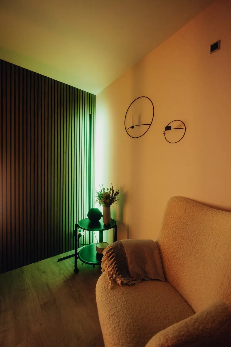 Osram SMART+ WiFi Vloerlamp RGB+TW 12W - Zwart