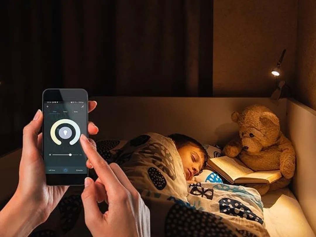 Perel SMART WIFI RGB-Lamp GU10 - 5W - afbeelding 4 van 6