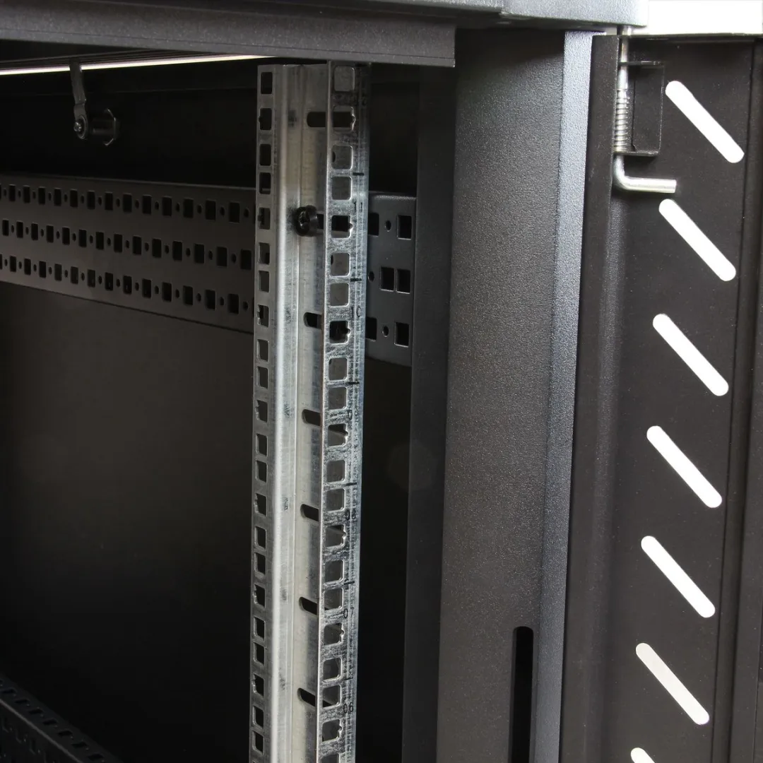 Startech RK1236BKF Wandrek 12U - Zwart