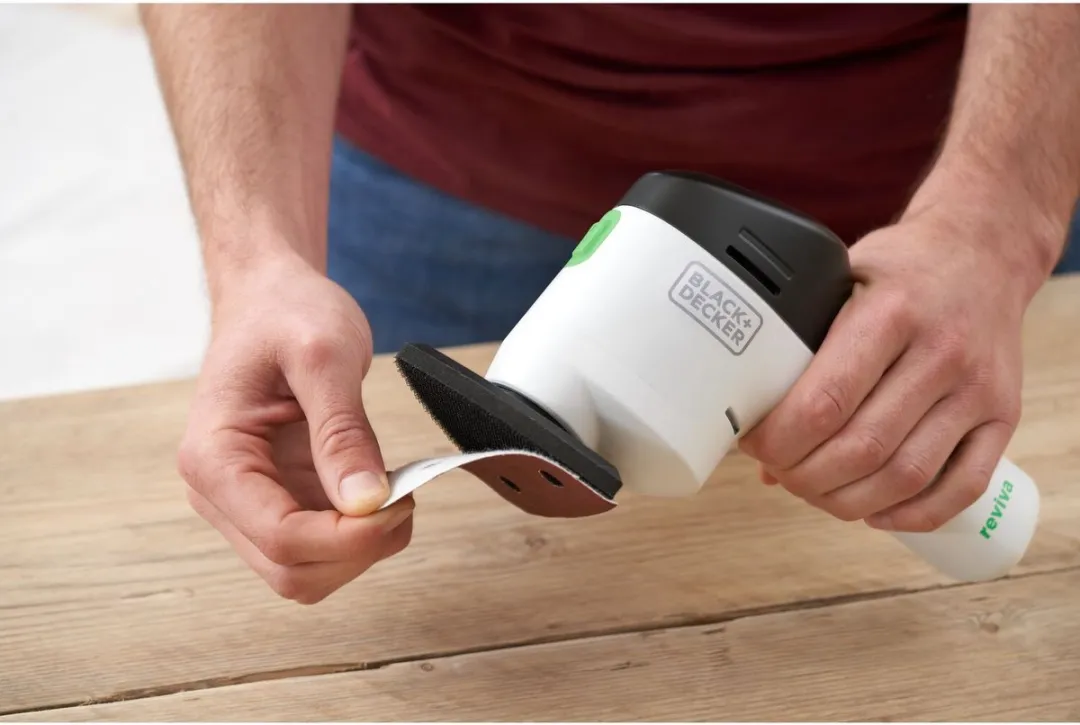 BLACK+DECKER Reviva REVDS12C-QW Detailschuurmachine 12V