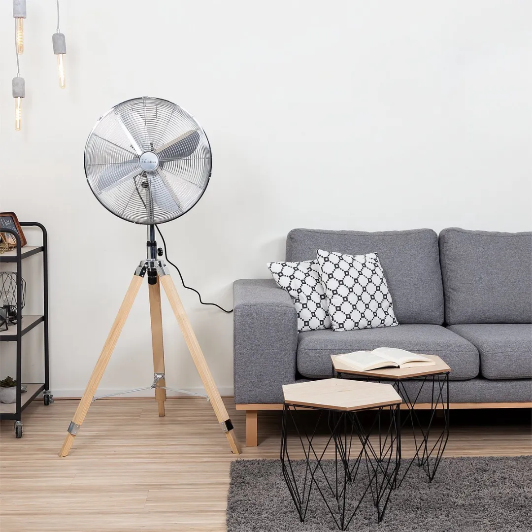 Tristar Ventilator VE-5805 - Statiefventilator met extra groot bereik – 45 centimeter - Hout & RVS