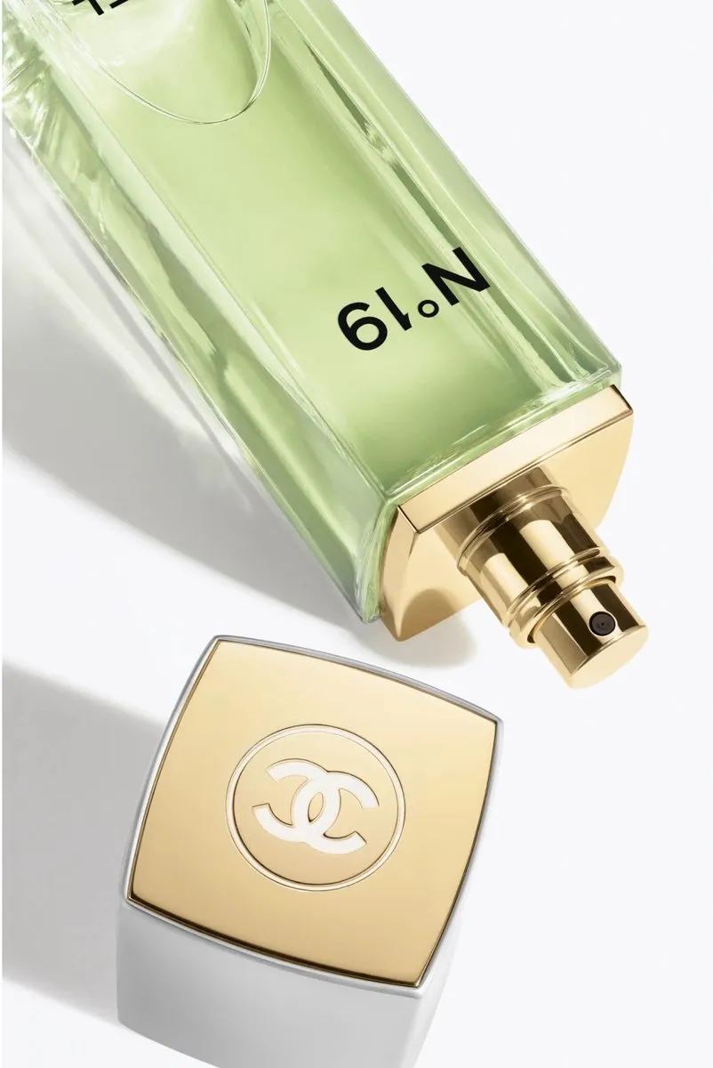 Chanel N°19 Eau de Toilette Damesparfum 100ml