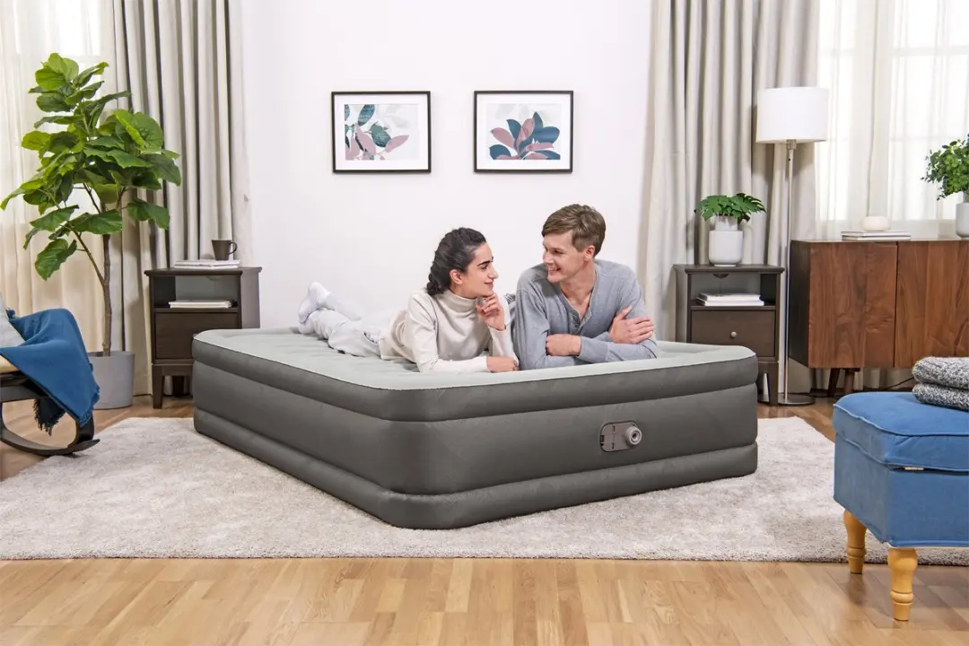 Bestway Fortech Queen Luchtbed met Pomp - 203x152x46cm - afbeelding 6 van 6