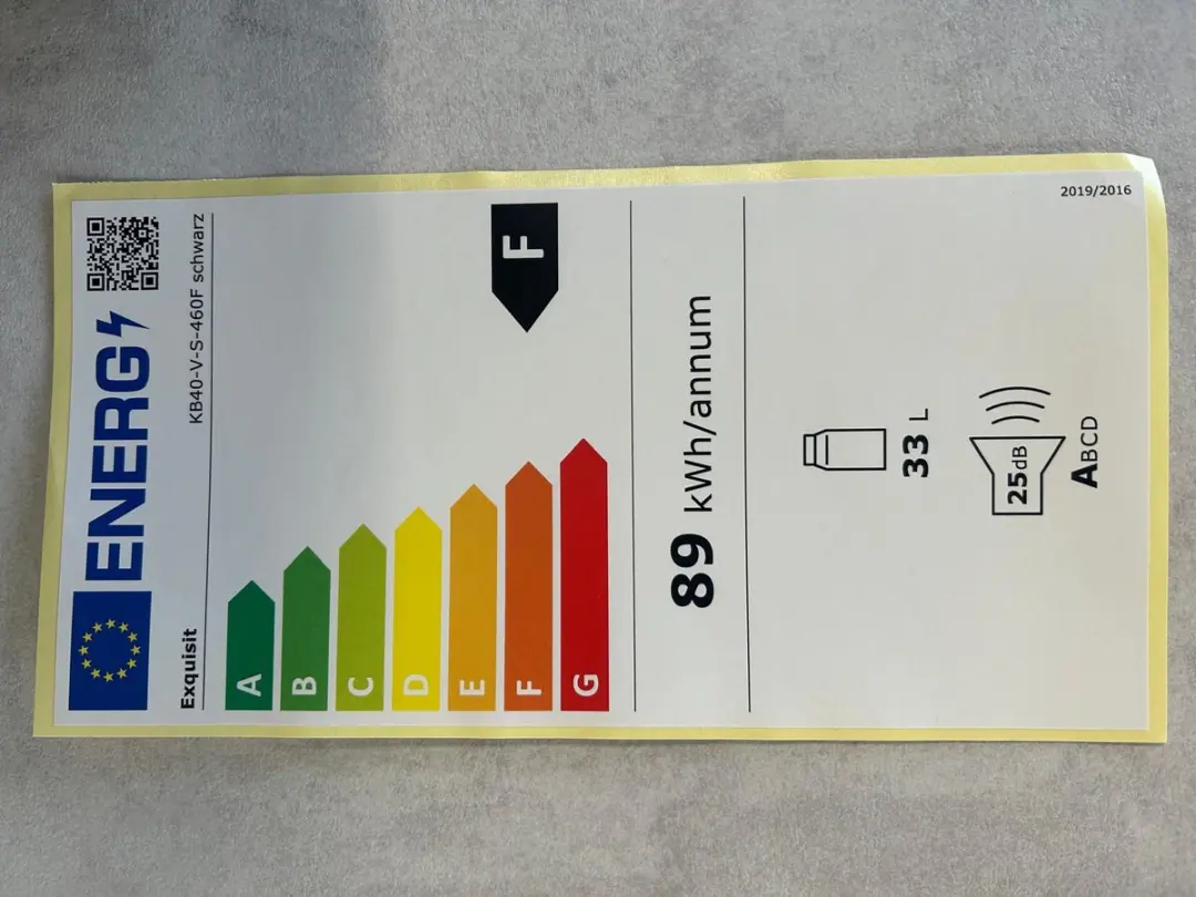 Exquisit KB40-V-S-460F Mini-koelkast - 33 Liter - Zwart - afbeelding 2 van 4