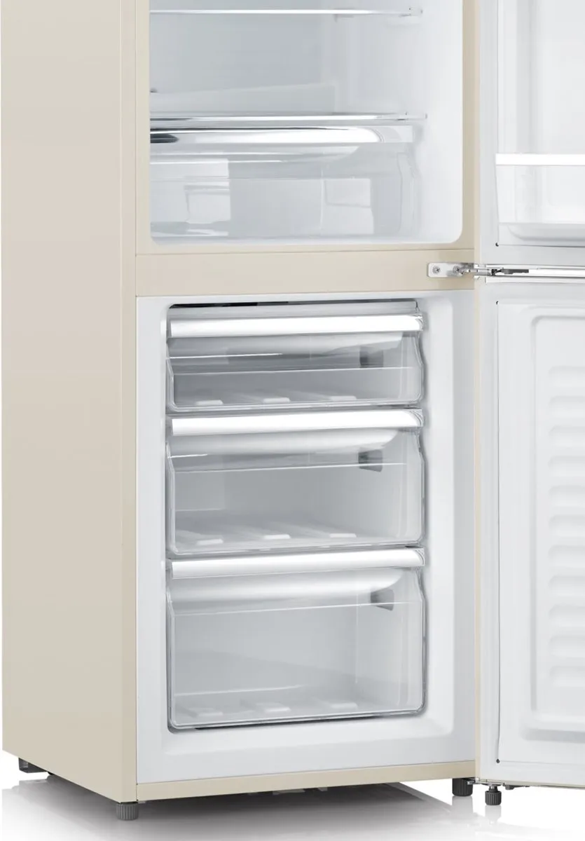 Severin RKG 8919 Retro Koel-vriescombinatie 244L - Creme