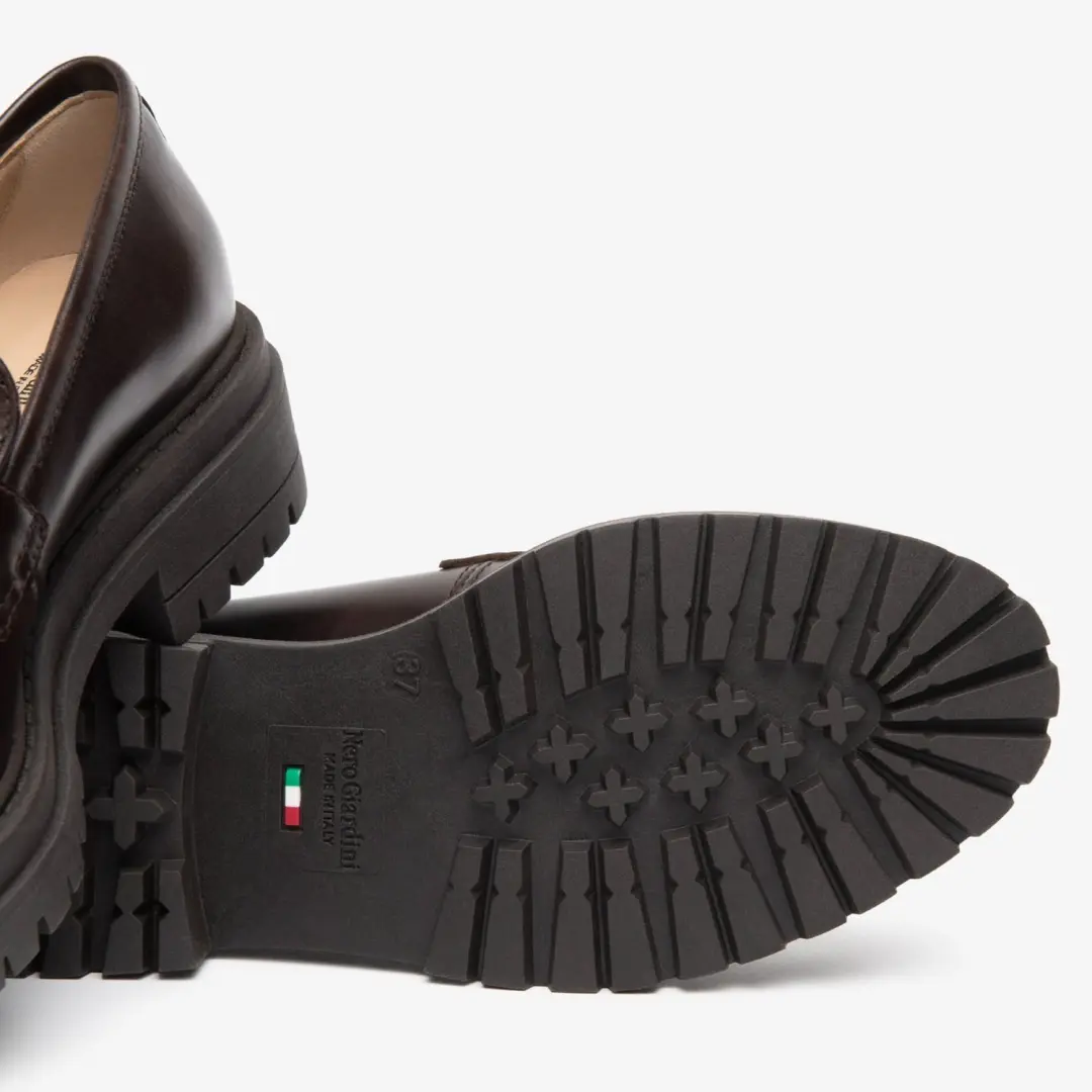 Elegante Schoen Nerogiardini Manolete Tr Folgaria 9120/008