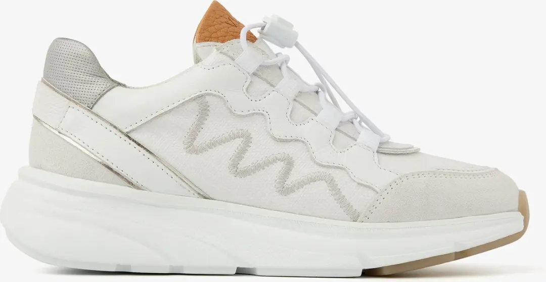 VIA VAI Vic Naya Sneakers