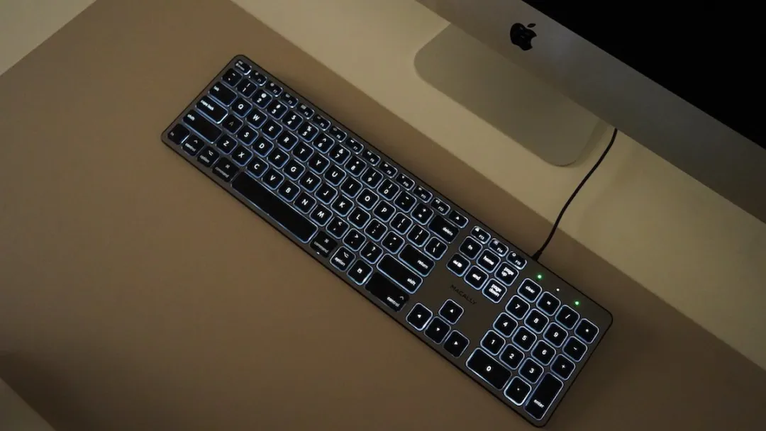 Macally BLSLIMKEYPROSG Toetsenbord - Spacegray