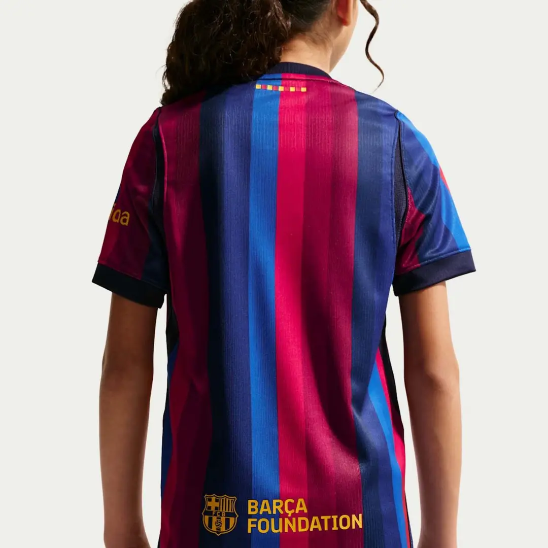 Nike FC Barcelona Stadium Thuisshirt 2026/27 Kids - afbeelding 2 van 3