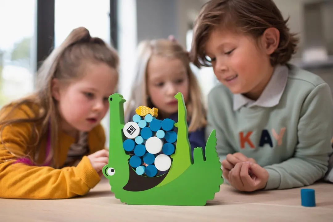 BS Toys Krokodil GA348 Behendigheidsspel - 21-delig - Multikleur