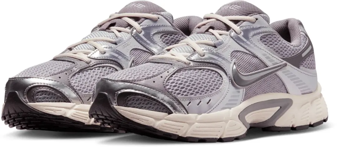 Nike V5 RNR Sneakers - Grijs - Maat 46 - afbeelding 3 van 6