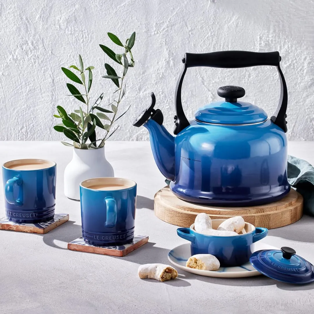 Le Creuset Fluitketel Tradition 2.1L - Azure