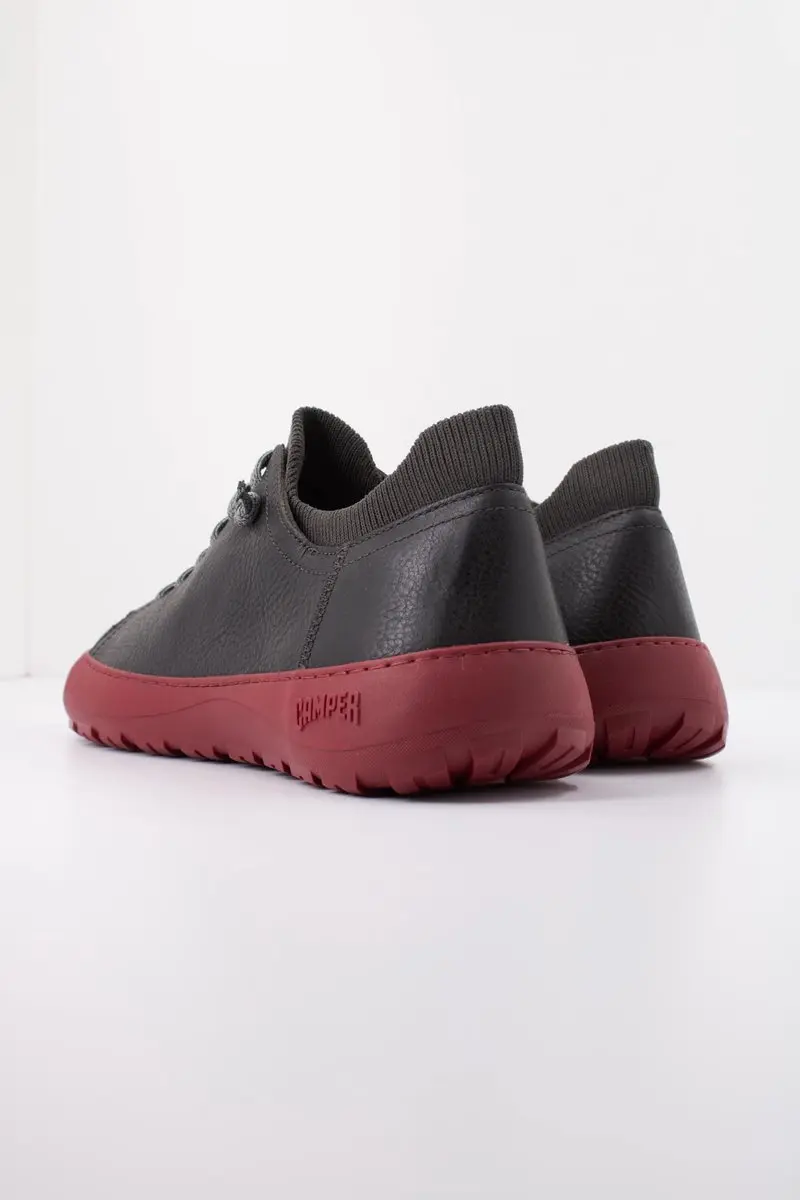 CAMPER HOWDY Zwart 44 EU