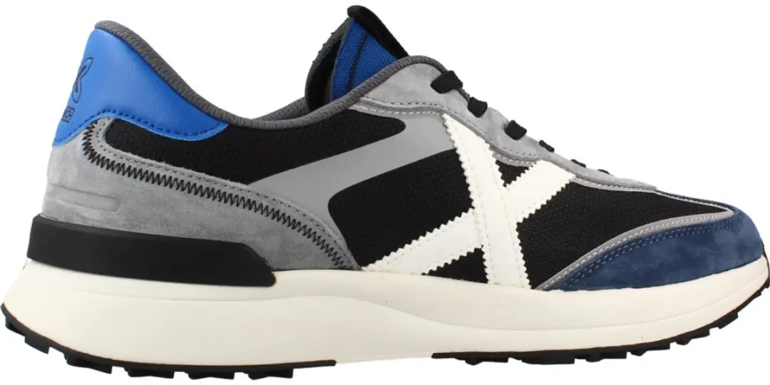 Munich Dynamix 16 Schoenen Blauw EU 46 Man